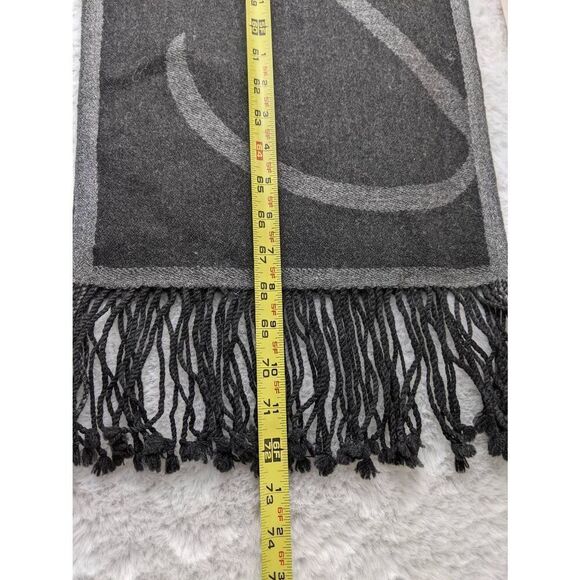 Coach Gray Black 100% Merino Wool Scarf w Fringe - Picture 11 of 11